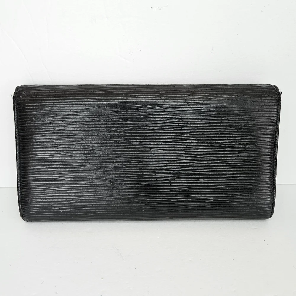 LOUIS VUITTON Epi Portefeuille Sarah Long Black Wallet